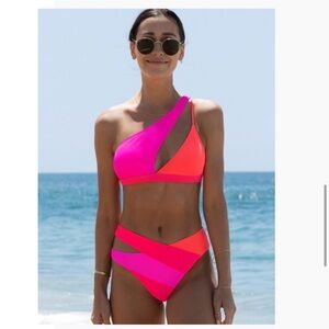 Vibrant Pink and Orange One-Shoulder Bikini POPVIL M